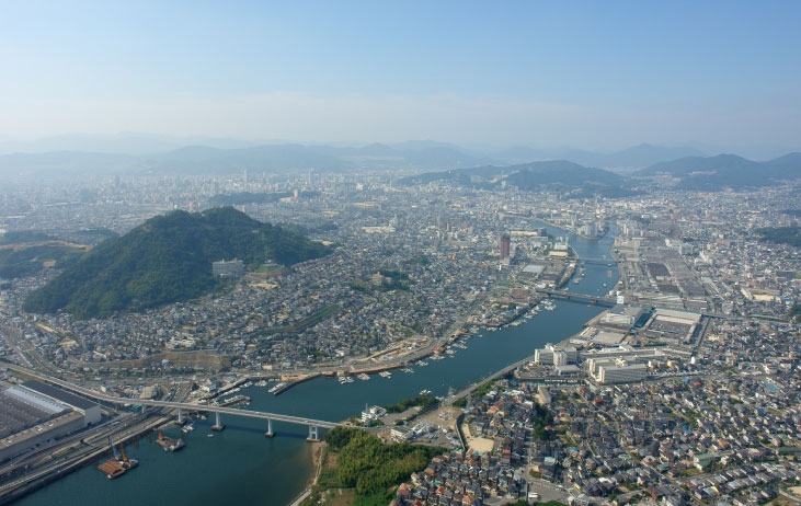 広島市街航空写真